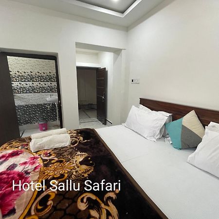 Hotel Sallu Safari 자이살메르 외부 사진