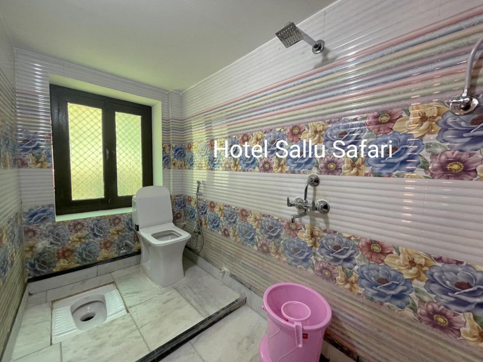 Hotel Sallu Safari 자이살메르 외부 사진