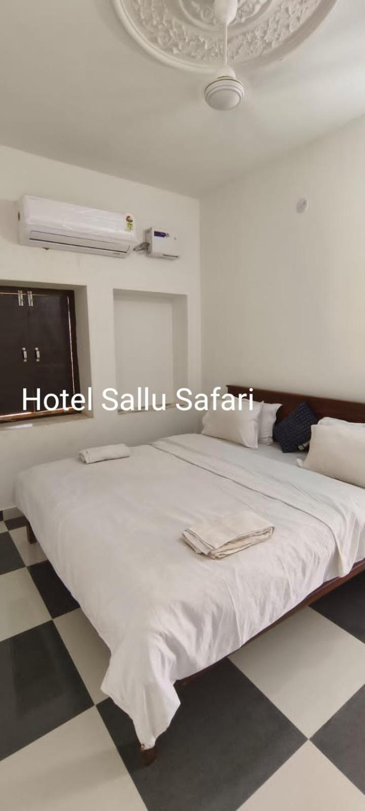 Hotel Sallu Safari 자이살메르 외부 사진
