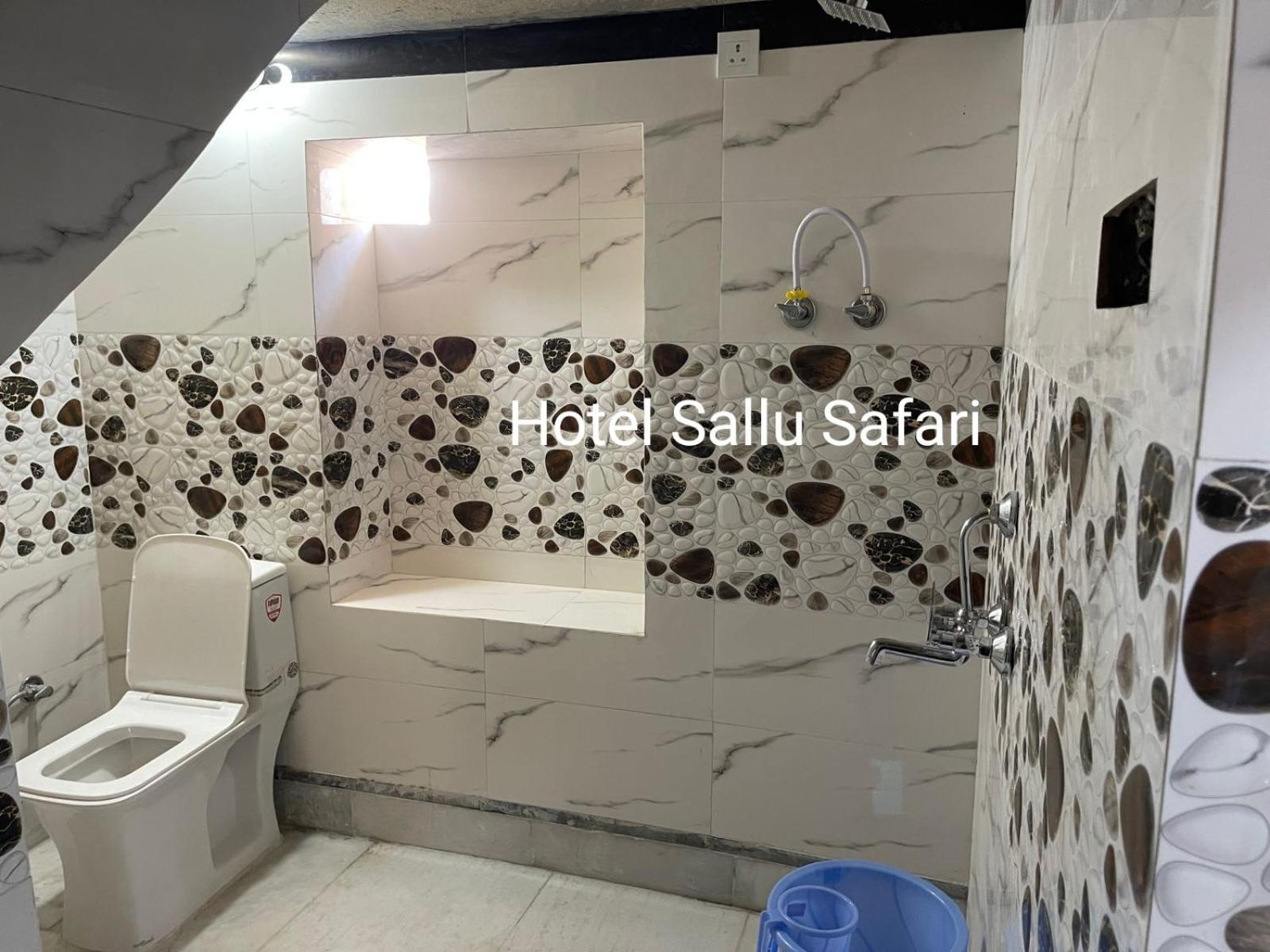 Hotel Sallu Safari 자이살메르 외부 사진
