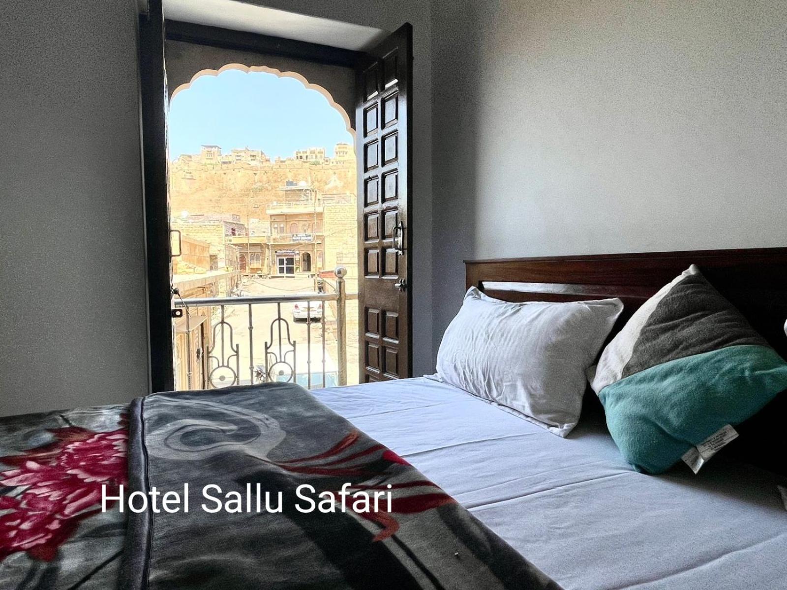 Hotel Sallu Safari 자이살메르 외부 사진