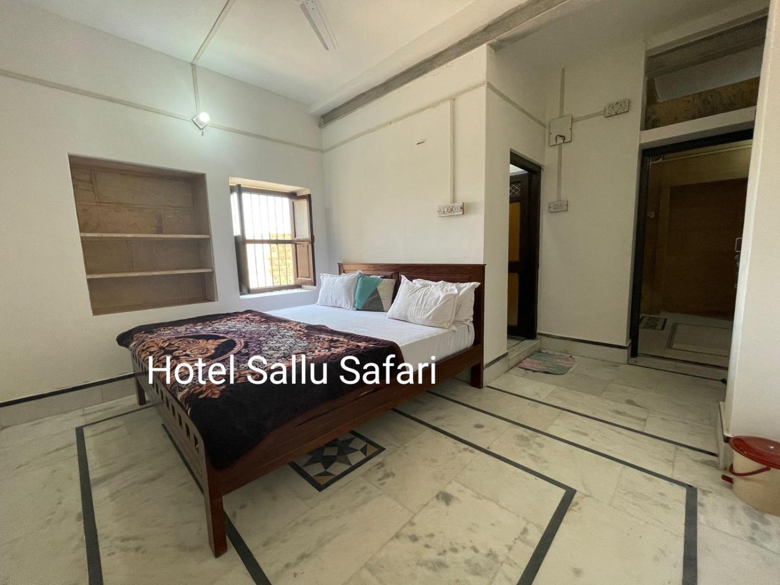 Hotel Sallu Safari 자이살메르 외부 사진