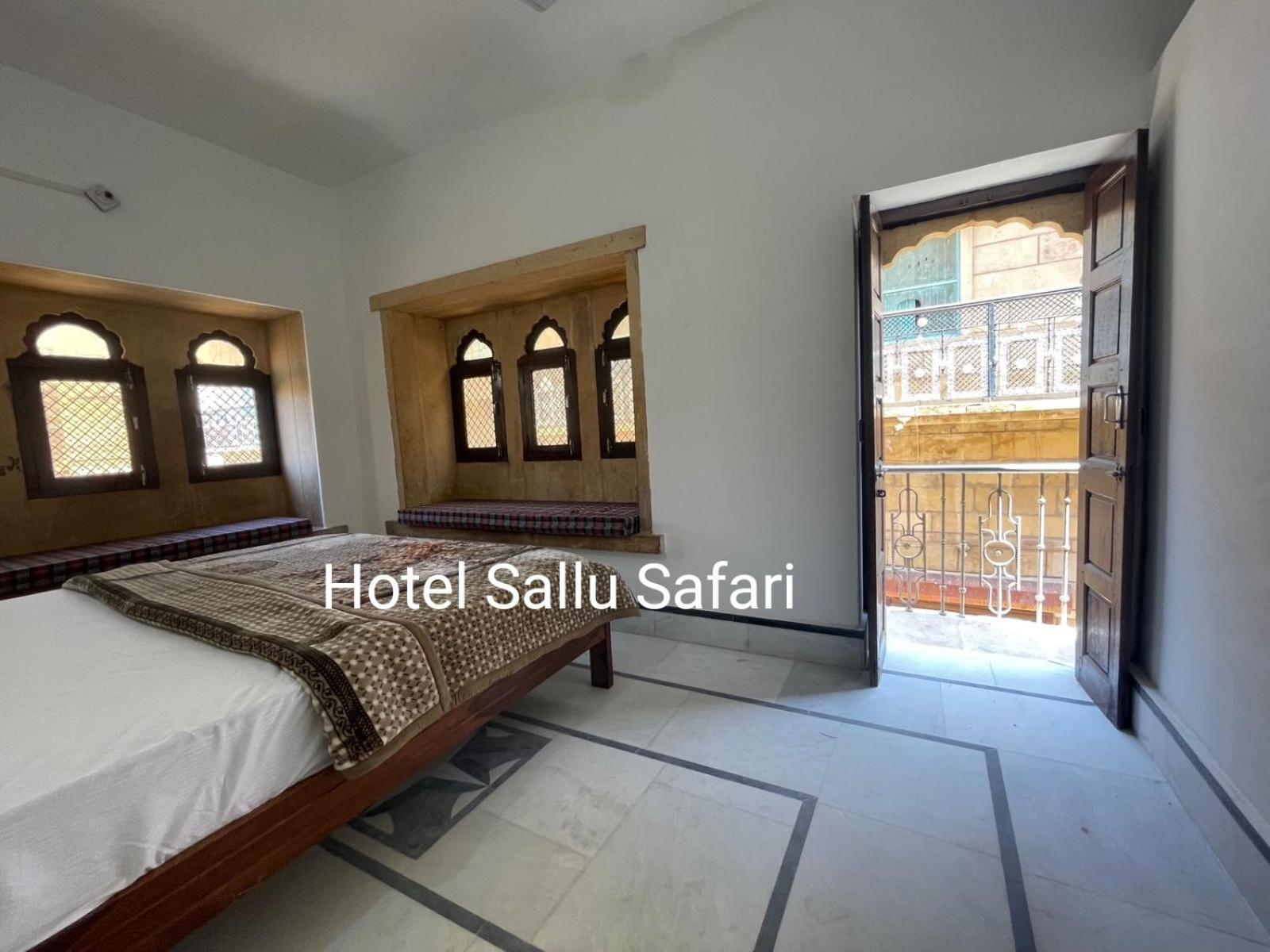 Hotel Sallu Safari 자이살메르 외부 사진