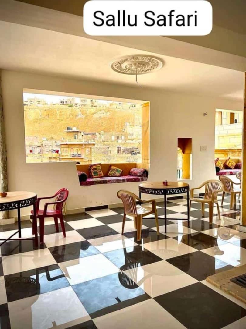Hotel Sallu Safari 자이살메르 외부 사진